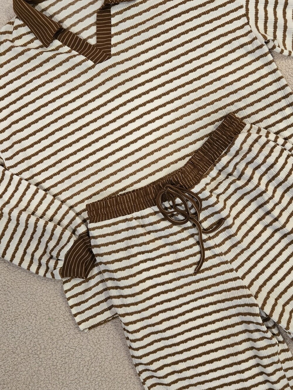 🤎🤍 NWOT 1 The Woman Striped Lounge Set